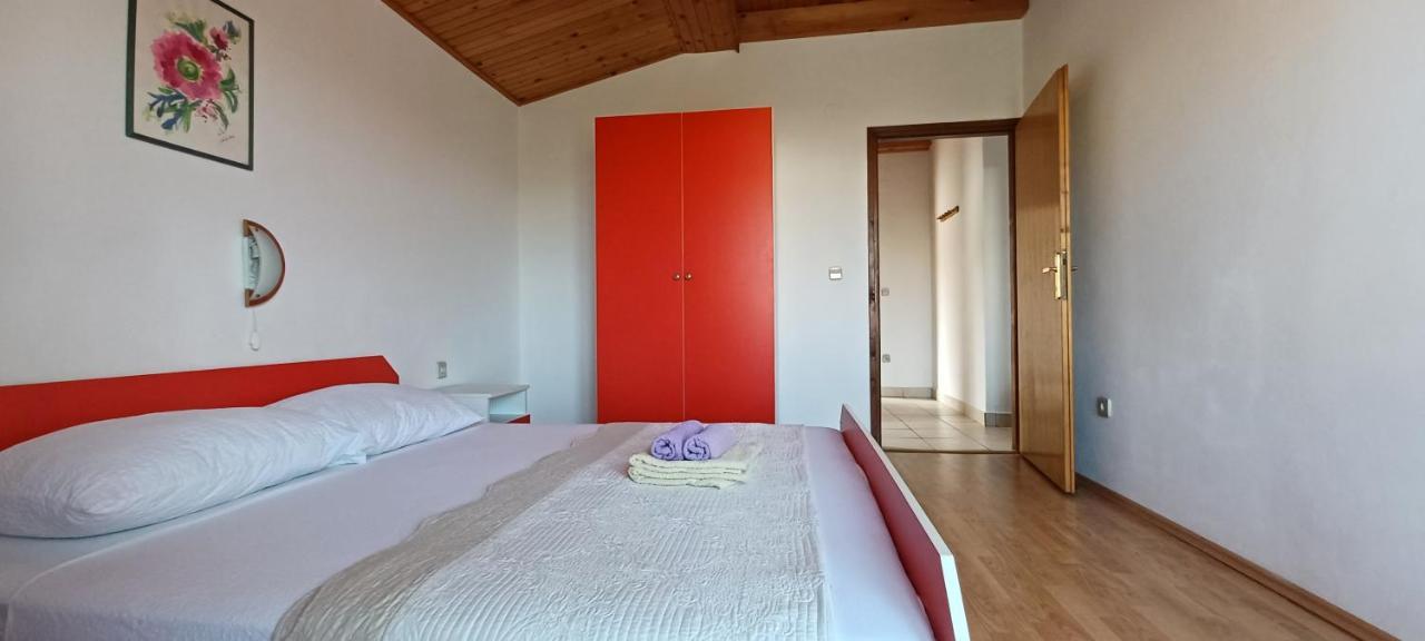 Apartments & Rooms Mila Banjol Ngoại thất bức ảnh