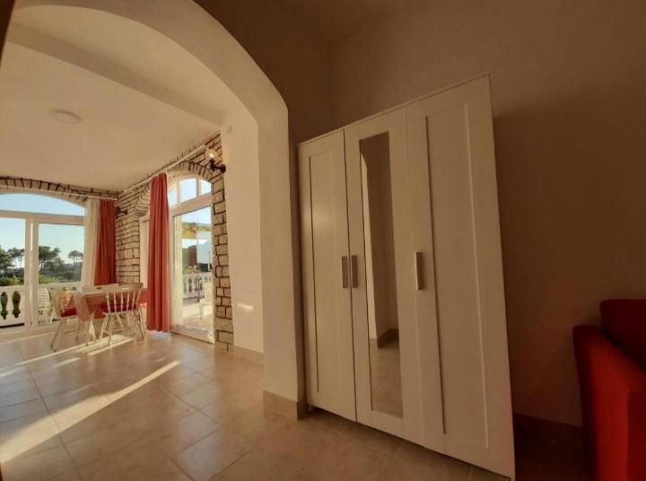 Apartments & Rooms Mila Banjol Ngoại thất bức ảnh